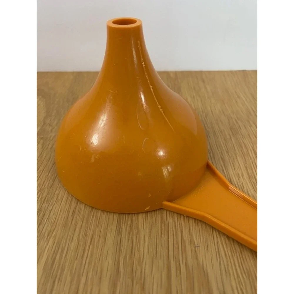 Tupperware vintage kitchen